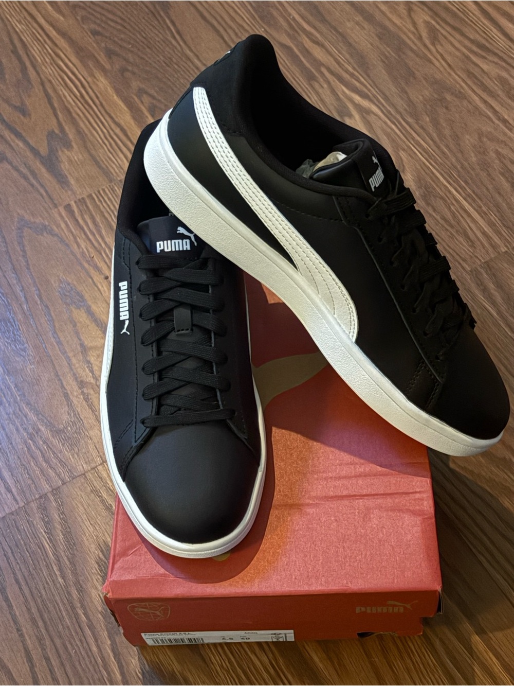 Puma Smash 3.0 L Men's Black & White Sneakers 7.5 men’s 9.5 women’s Brand New!!